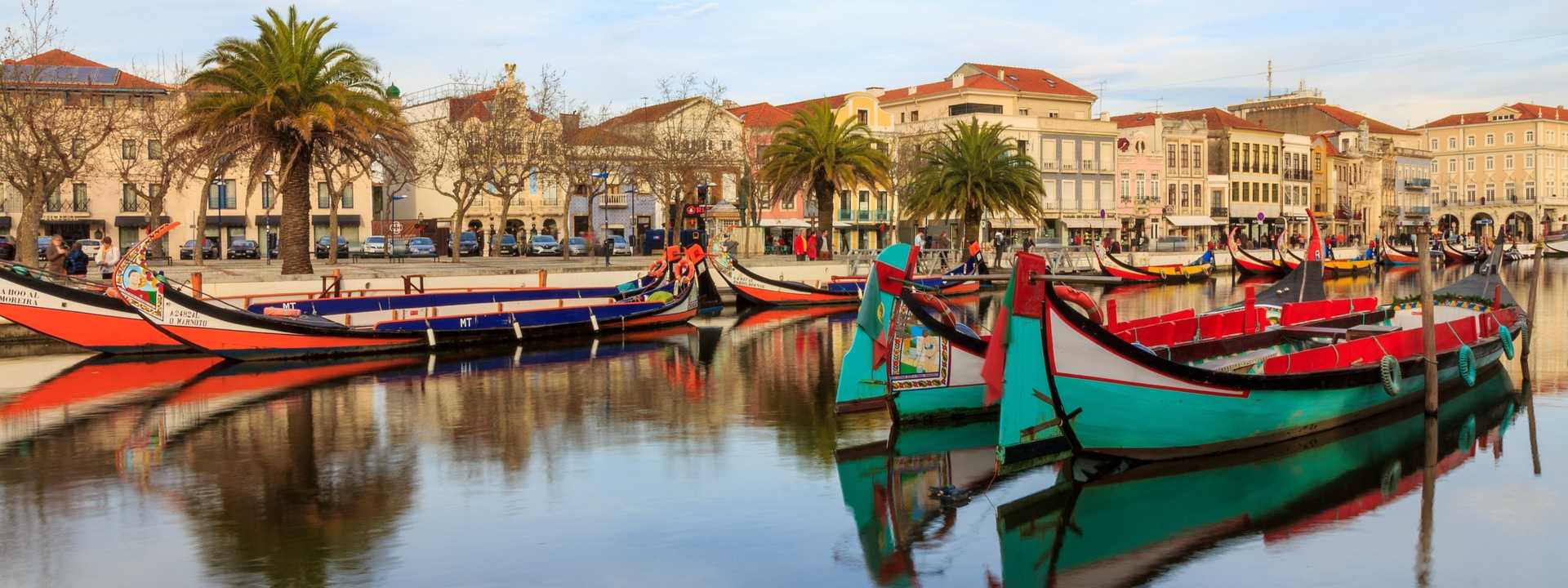 banner - Partida desde Porto – Tour Privada Meio Dia en Aveiro, passeio en Barco Moliceiro